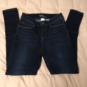 Time and True jeans, sz 8 super skinny in great condition